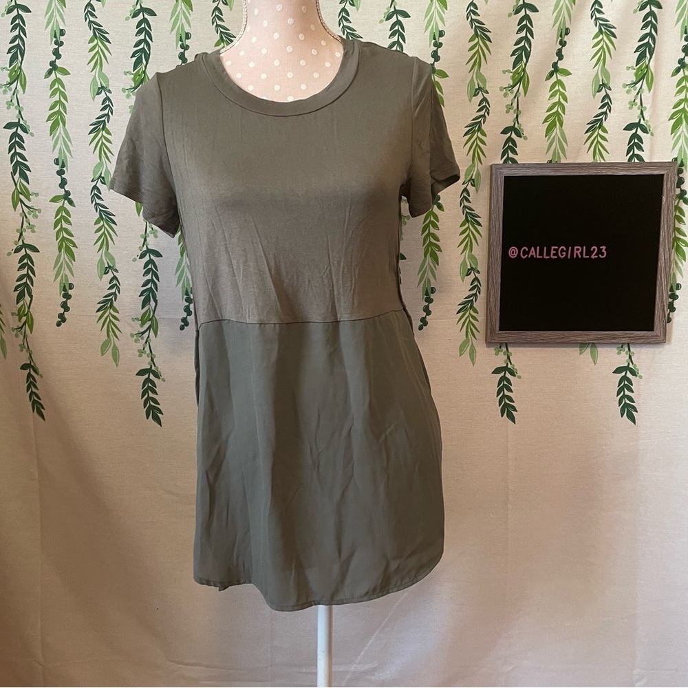Size S Mossimo Olive Green Shirt with Zipper in the back A2